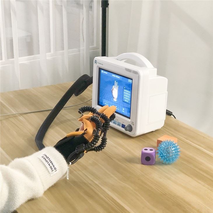 Hemiplegie Revalidatie Handtherapie Handschoen