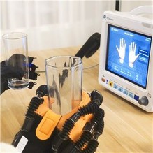 Vingertraining exoskelethandschoenen